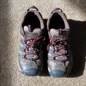 Keen shoes